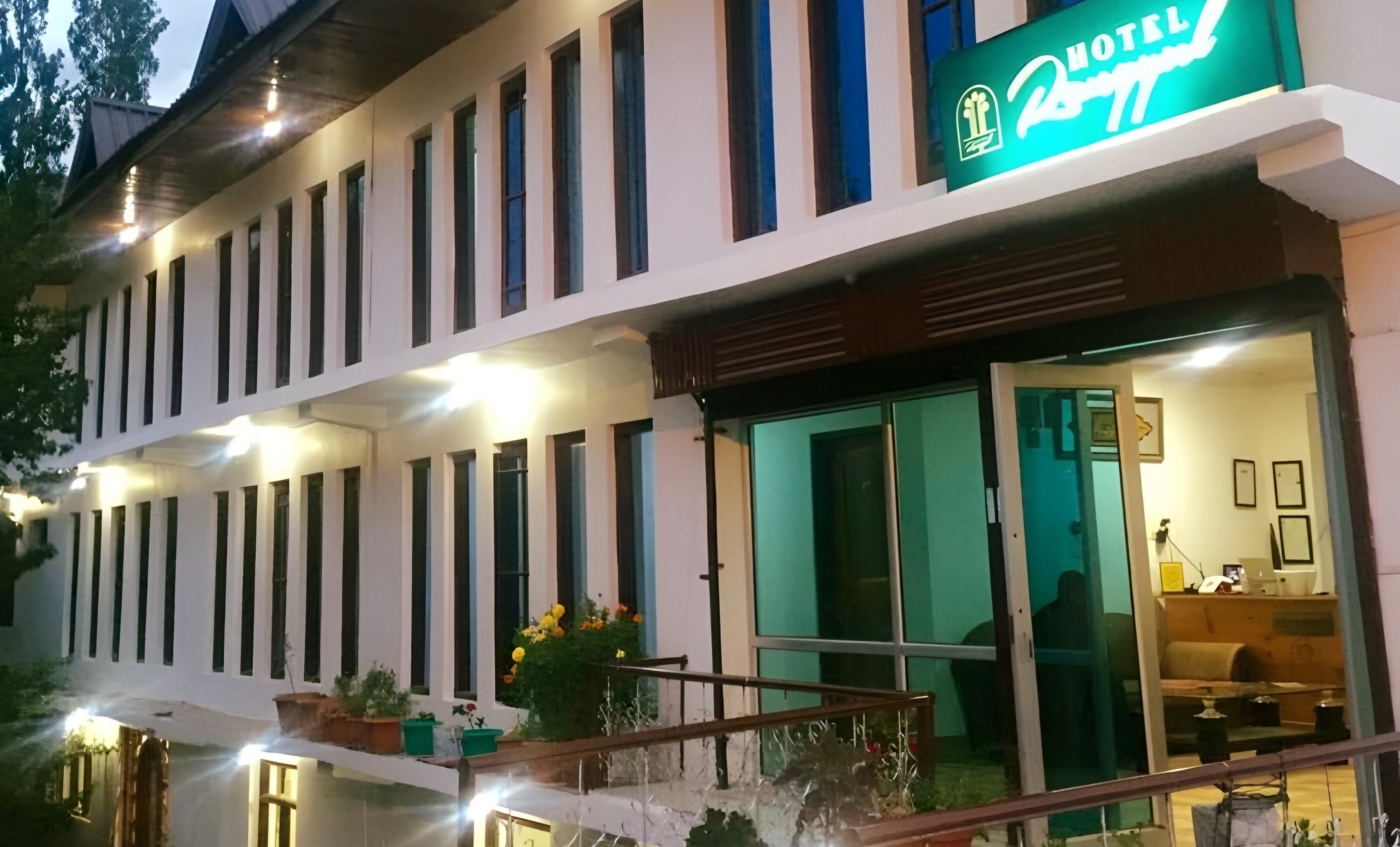 Hotel Rangyul Exterior